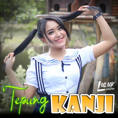 Foto Artist Luluk Darara