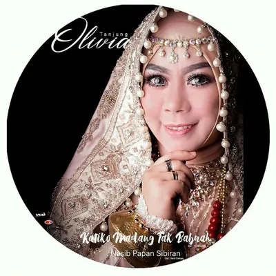 Foto Artist Olivia Tanjung