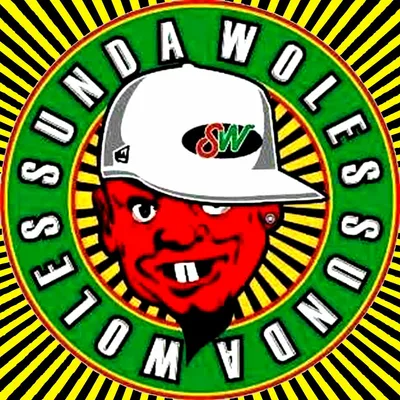 Sunda Woles